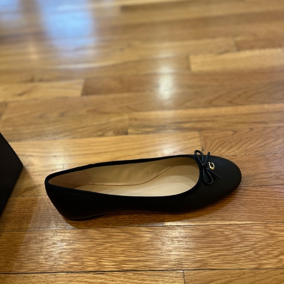 Coach Black Ballet Flats with Bow - Picture 6 of 8